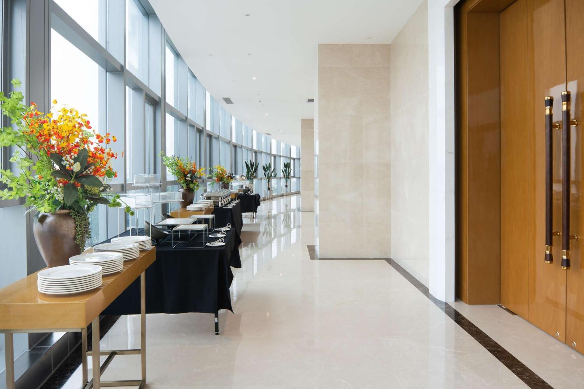 Hilton Brazzaville Les Tours Jumelles Hotel & Residences Ngoại thất bức ảnh