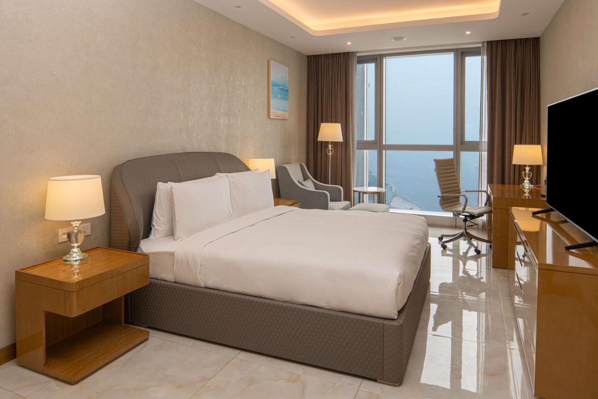 Hilton Brazzaville Les Tours Jumelles Hotel & Residences Ngoại thất bức ảnh