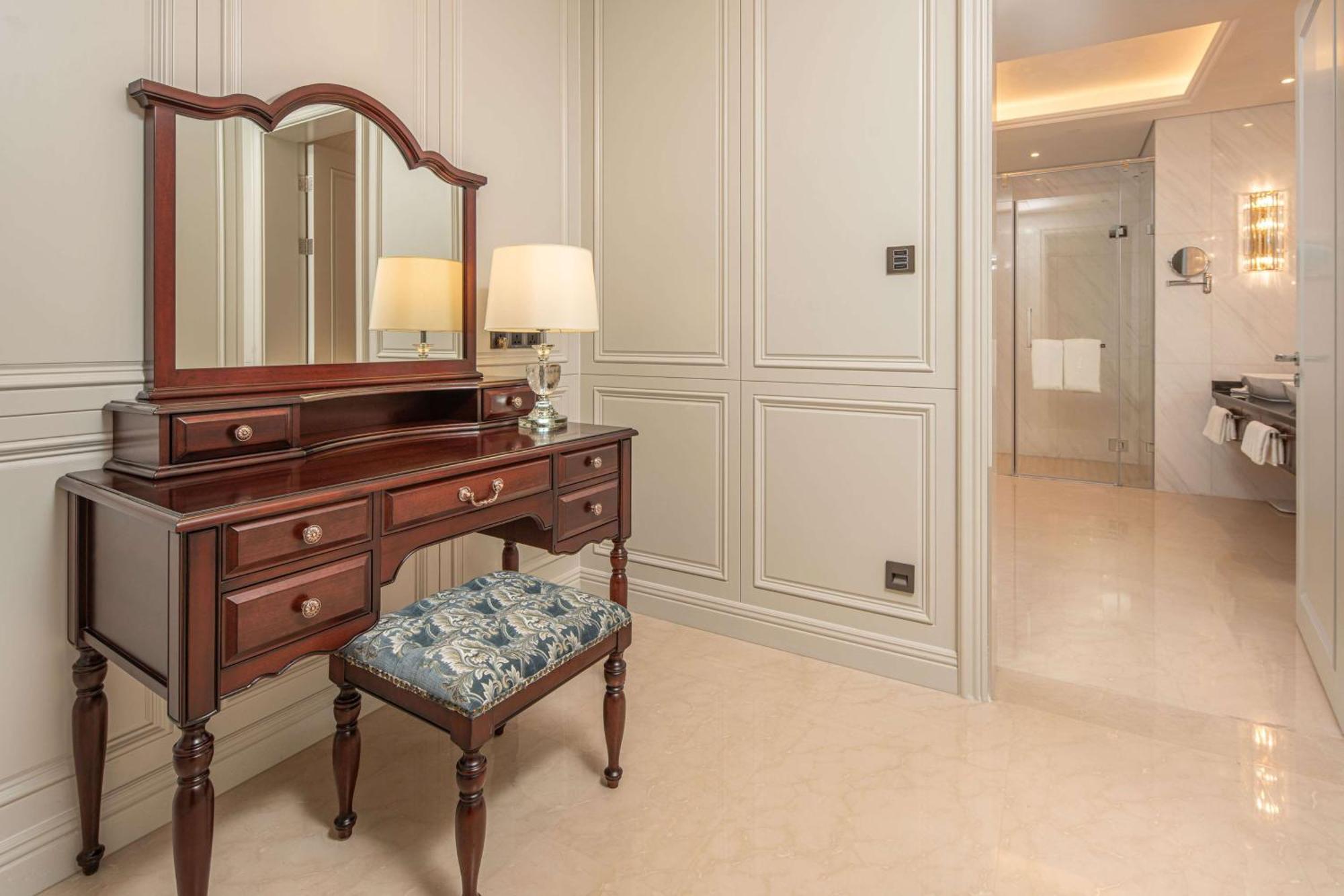 Hilton Brazzaville Les Tours Jumelles Hotel & Residences Ngoại thất bức ảnh