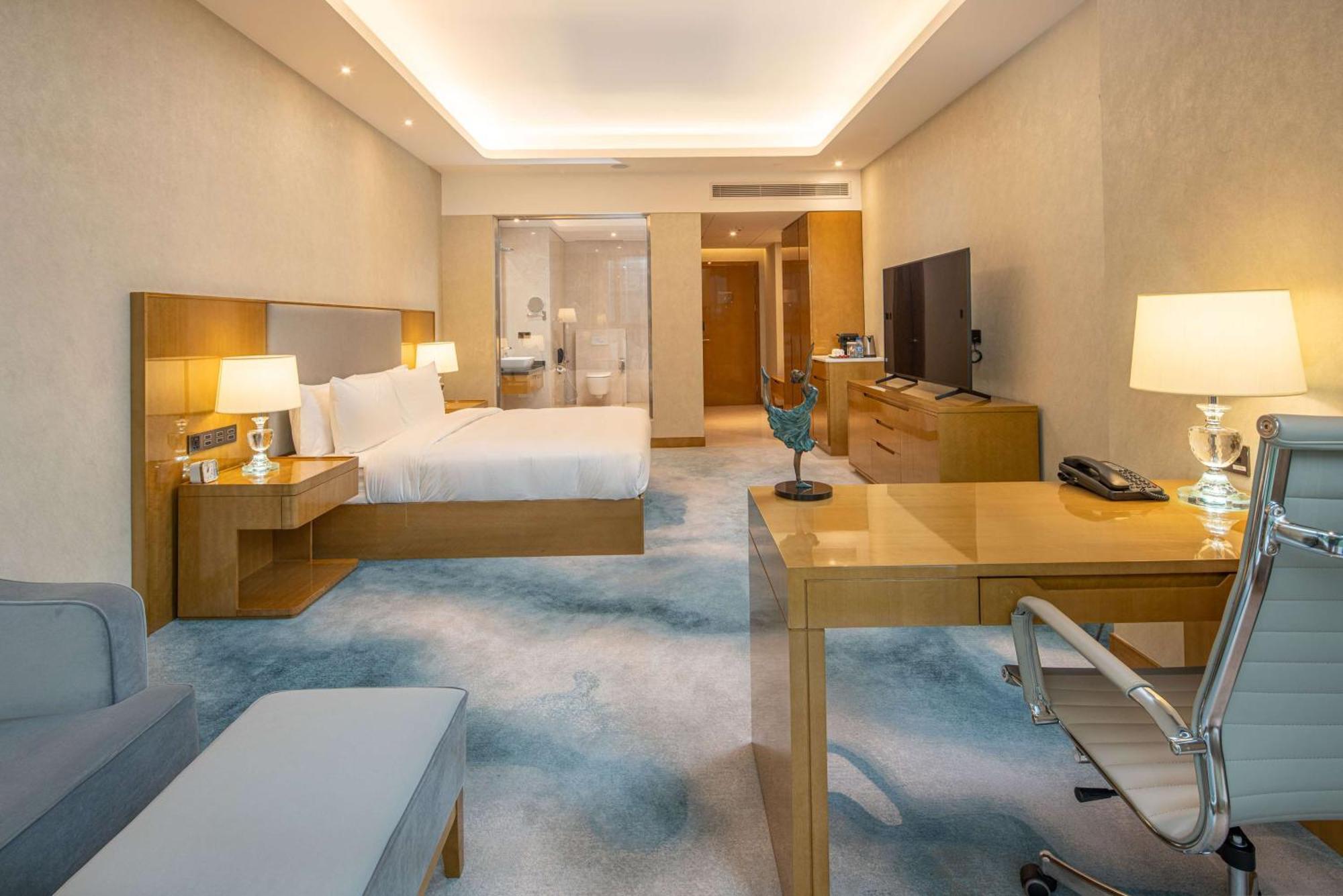 Hilton Brazzaville Les Tours Jumelles Hotel & Residences Ngoại thất bức ảnh