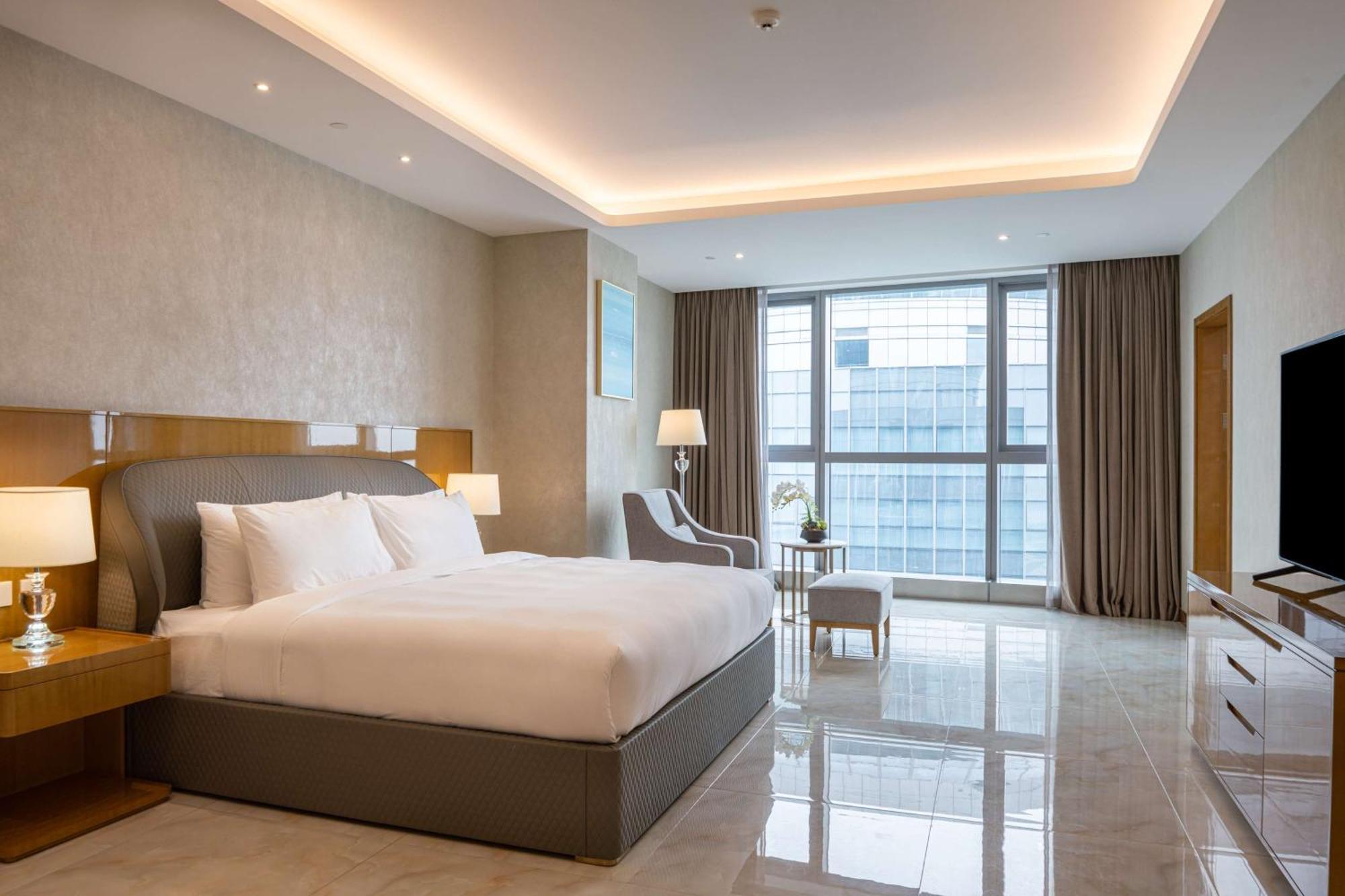 Hilton Brazzaville Les Tours Jumelles Hotel & Residences Ngoại thất bức ảnh